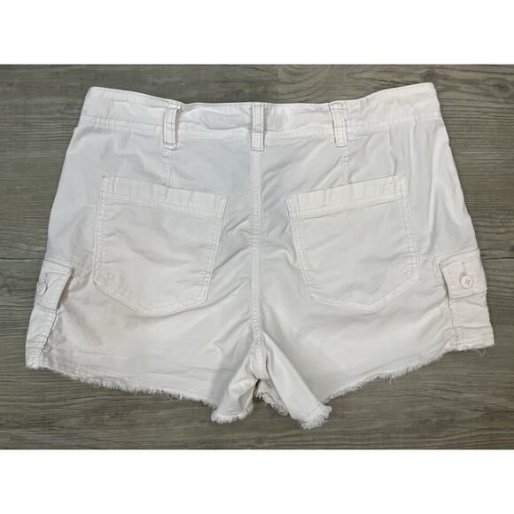 American Eagle ‘90s Boyfriend Shorts Very Pale Pink Women’s Size 6 - Picture 5 of 8